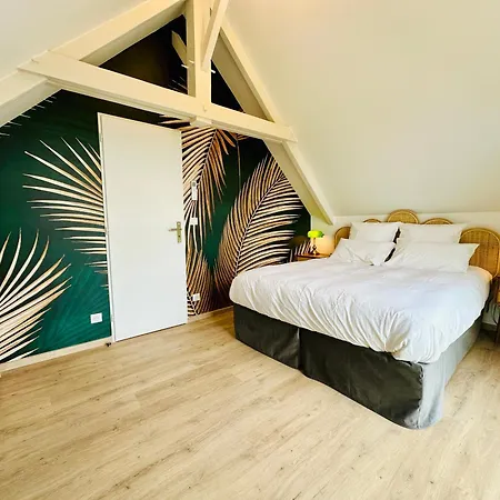 Villa Maison De Charme Avec Vue Sublime Et Piscine A Debordement Soucirac