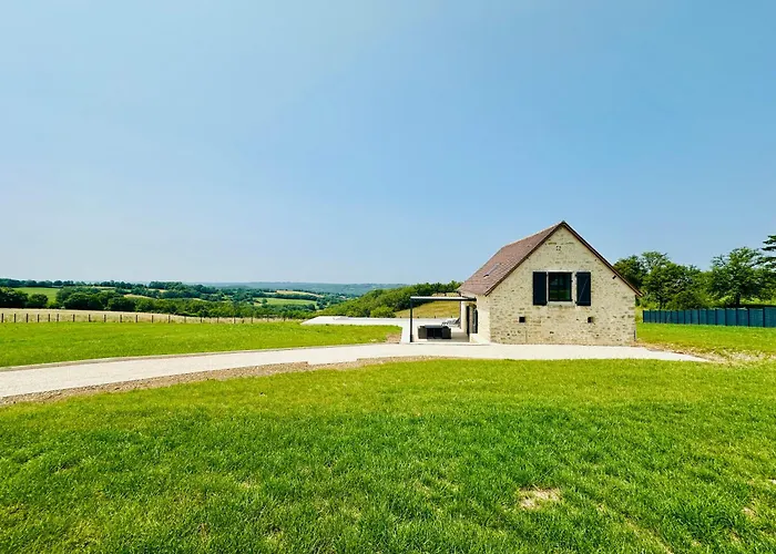 Maison De Charme Avec Vue Sublime Et Piscine A Debordement Villa