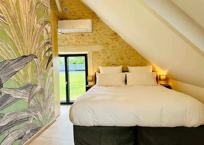 Villa Maison De Charme Avec Vue Sublime Et Piscine A Debordement